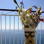 Fuoco D'amalfi Iazzetta Konukevi 3*